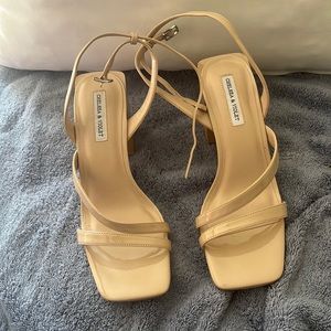 Nude Block heel/sandals